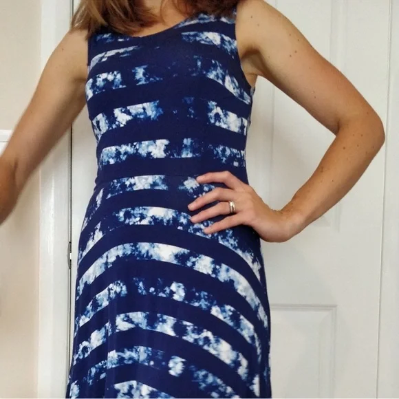 A.N.A. Summer sleeveless Sundress blue and white in size Small - Picture 5 of 6